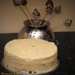 Tort czekoladowy z truskawkami