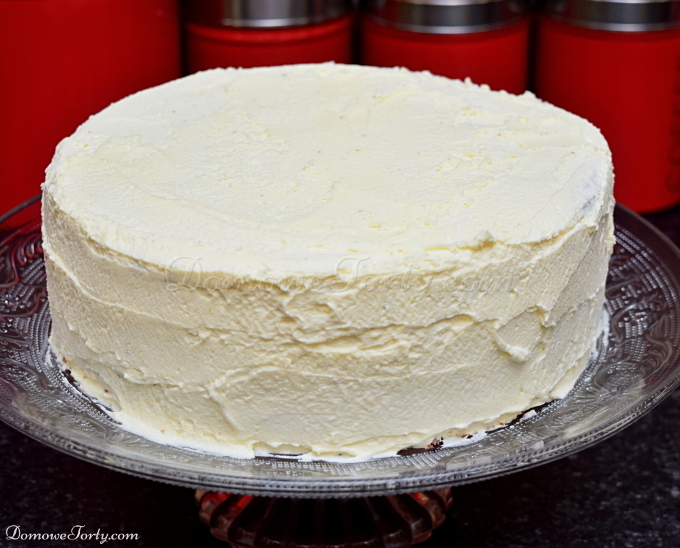 DomoweTorty - Czekoladowy tort z Kinder Bueno