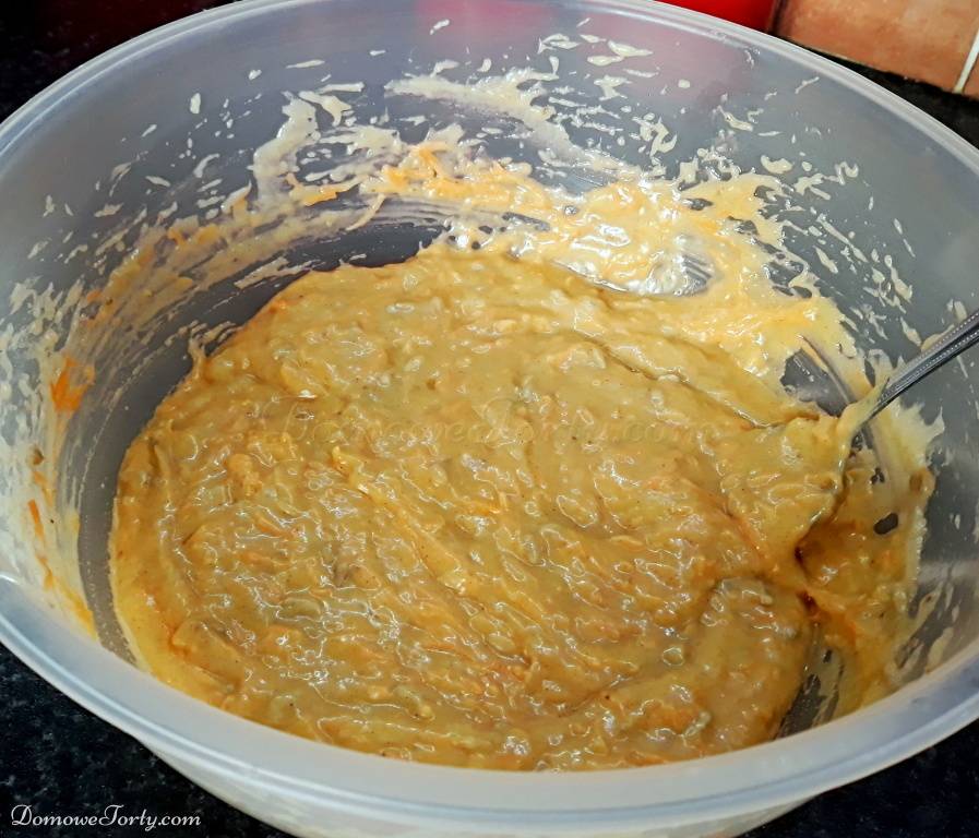 DomoweTorty - Bezglutenowe, wegańskie ciasto Marchewkowe