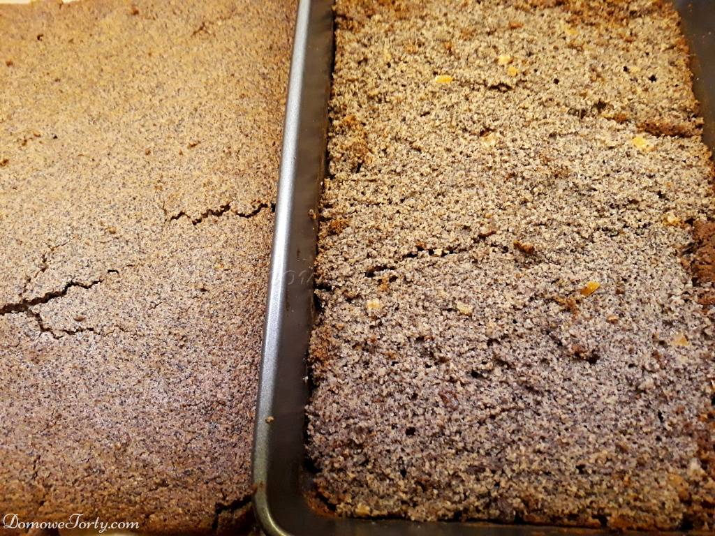 DomoweTorty - Makowiec z kremem śmietankowym i karmelem.